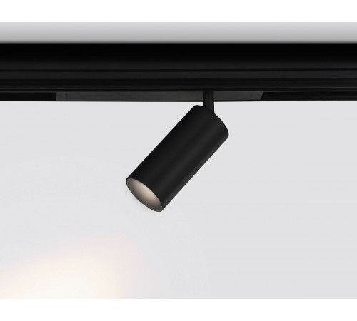 Трековый магнитный светильник Ambrella Light Magnetic 220V GL1222 Трековый магнитный светильник Ambrella Light Magnetic 220V GL1222