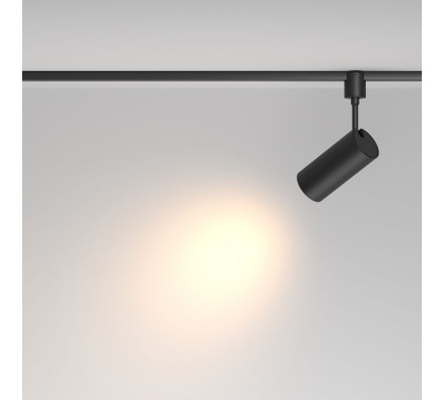 Трековый магнитный светильник Maytoni Focus Led TR163-1-15W3K-M-B Трековый магнитный светильник Maytoni Focus Led TR163-1-15W3K-M-B