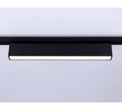 Трековый однофазный светильник Ambrella Light Track System GL6777