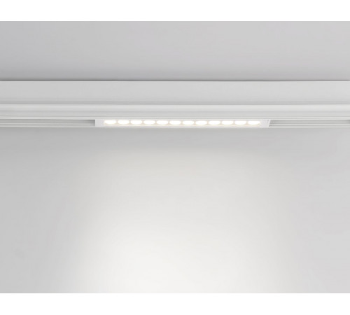 Трековый магнитный светильник Ambrella Light Magnetic 220V GL1301 Трековый магнитный светильник Ambrella Light Magnetic 220V GL1301