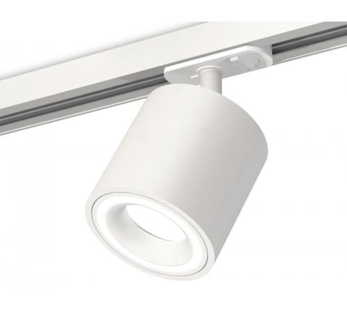 Комплект трекового светильника Ambrella Light Track System XT7531010 (A2536, C7531, N7110) Комплект трекового светильника Ambrella Light Track System XT7531010 (A2536, C7531, N7110)