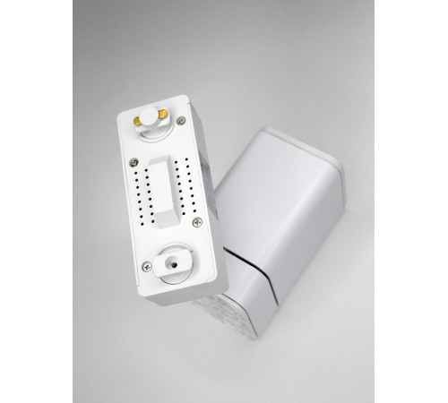 Трековый светильник Elvan ST-05SQ-20W-NH-Wh Трековый светильник Elvan ST-05SQ-20W-NH-Wh