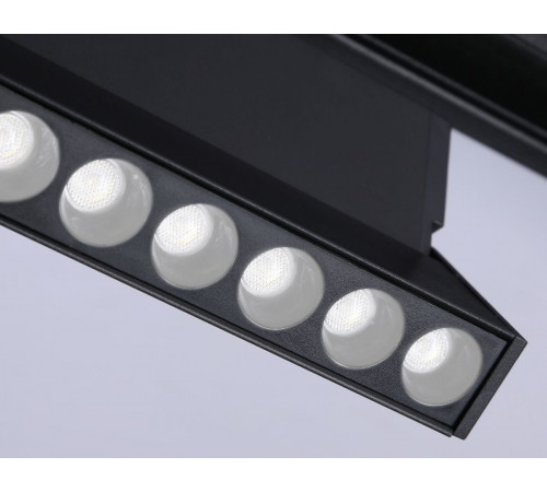 Трековый магнитный светильник Ambrella Light Magnetic Track System GL4081 Трековый магнитный светильник Ambrella Light Magnetic Track System GL4081