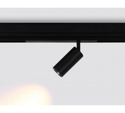 Трековый магнитный светильник Ambrella Light Magnetic 220V GL1212 Трековый магнитный светильник Ambrella Light Magnetic 220V GL1212