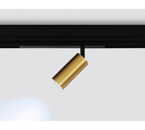 Трековый магнитный светильник Ambrella Light Magnetic 220V GL1213 Трековый магнитный светильник Ambrella Light Magnetic 220V GL1213