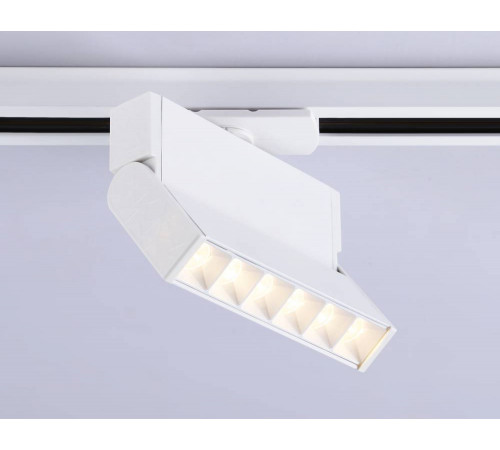 Трековый однофазный светильник Ambrella Light Track System GL6811 Трековый однофазный светильник Ambrella Light Track System GL6811