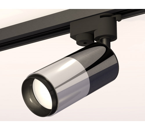 Трековый однофазный светильник Ambrella Light Track System XT6305001 (A2521, C6303, A2010, C6305, N6121) Трековый однофазный светильник Ambrella Light Track System XT6305001 (A2521, C6303, A2010, C6305, N6121)