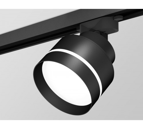 Трековый светильник Ambrella Light Track System XT8102025 (A2526, A2106, C8102, N8462) Трековый светильник Ambrella Light Track System XT8102025 (A2526, A2106, C8102, N8462)