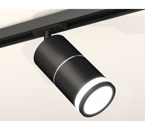 Комплект трекового светильника Ambrella Light Track System XT7402012 (A2537, C7402x2, A2070, N7121) Комплект трекового светильника Ambrella Light Track System XT7402012 (A2537, C7402x2, A2070, N7121)
