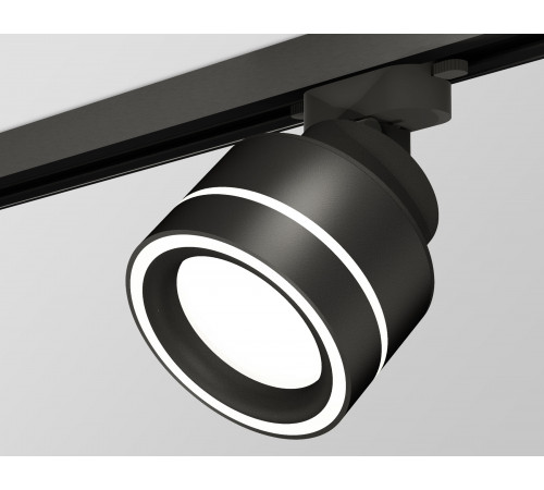 Трековый светильник Ambrella Light Track System XT8102023 (A2526, A2106, C8102, N8434) Трековый светильник Ambrella Light Track System XT8102023 (A2526, A2106, C8102, N8434)