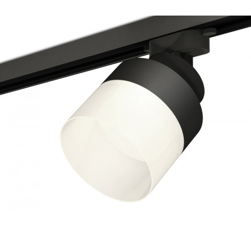 Трековый светильник Ambrella Light Track System XT8102021 (A2526, A2106, C8102, N8402) Трековый светильник Ambrella Light Track System XT8102021 (A2526, A2106, C8102, N8402)