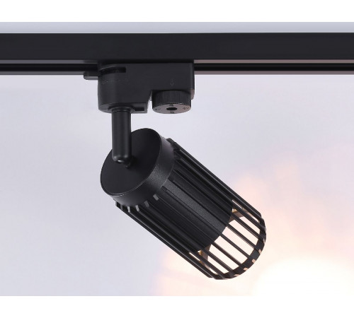Трековый однофазный светильник Ambrella Light Track System GL5158 Трековый однофазный светильник Ambrella Light Track System GL5158