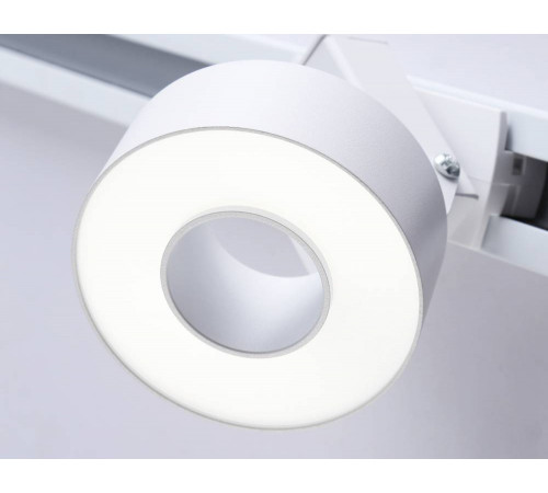 Трековый однофазный светильник Ambrella Light Track System GL6861 Трековый однофазный светильник Ambrella Light Track System GL6861