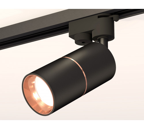 Трековый однофазный светильник Ambrella Light Track System XT6302030 (A2521, C6302, A2063, C6302, N6114)