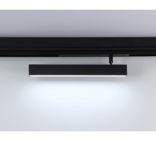 Трековый магнитный светильник Ambrella Light Magnetic 220V GL1332 Трековый магнитный светильник Ambrella Light Magnetic 220V GL1332