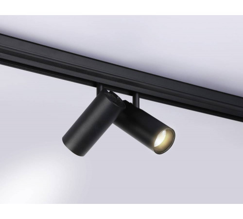 Трековый магнитный светильник Ambrella Light Track System GL3902 Трековый магнитный светильник Ambrella Light Track System GL3902