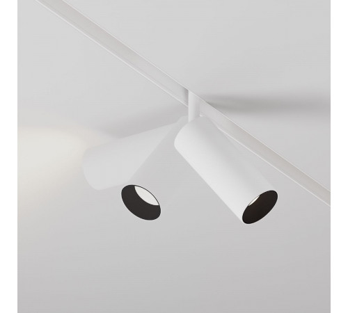 Трековый магнитный светильник Maytoni Focus LED TR032-2-12W3K-S-W Трековый магнитный светильник Maytoni Focus LED TR032-2-12W3K-S-W