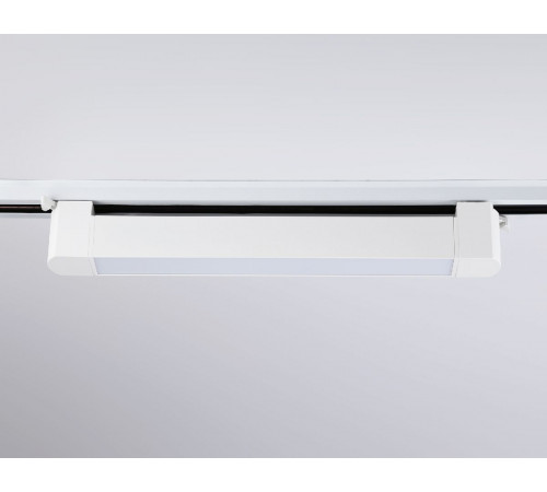 Трековый однофазный светильник Ambrella Light Track system GL6730 Трековый однофазный светильник Ambrella Light Track system GL6730