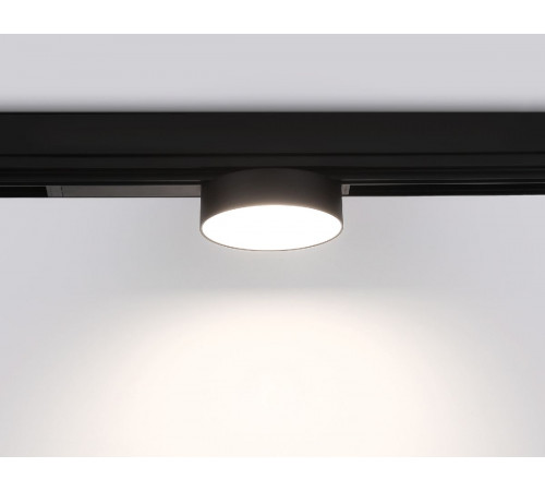 Трековый магнитный светильник Ambrella Light Magnetic 220V GL1381 Трековый магнитный светильник Ambrella Light Magnetic 220V GL1381