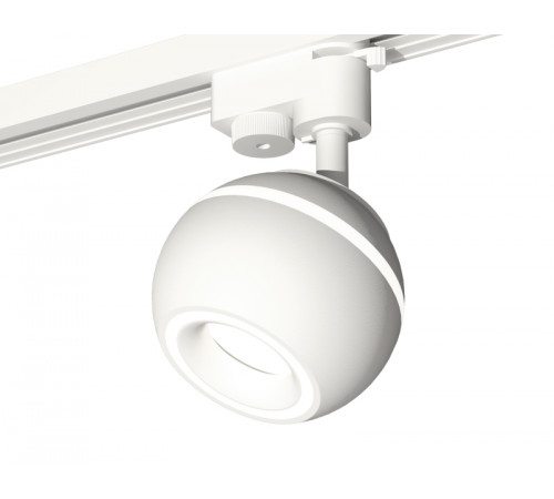 Трековый однофазный светильник с подсветкой Ambrella Light Track System XT1101030 (A2520, C1101, N7110) Трековый однофазный светильник с подсветкой Ambrella Light Track System XT1101030 (A2520, C1101, N7110)