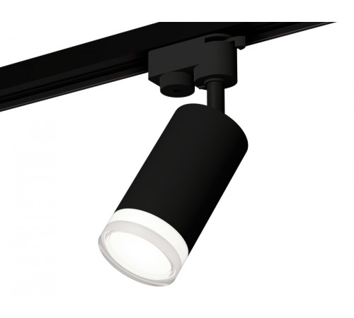 Трековый однофазный светильник Ambrella Light Track System XT6323130 (A2521, C6323, N6241) Трековый однофазный светильник Ambrella Light Track System XT6323130 (A2521, C6323, N6241)