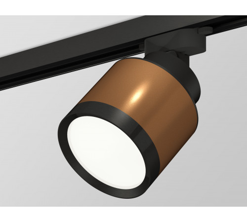 Трековый светильник Ambrella Light Track System XT8117001 (A2526, A2106, C8117, N8113) Трековый светильник Ambrella Light Track System XT8117001 (A2526, A2106, C8117, N8113)