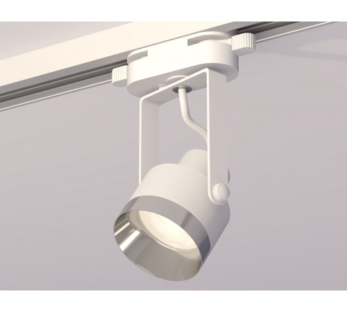Трековый однофазный светильник Ambrella Light Track System XT6601042 (C6601, N6132) Трековый однофазный светильник Ambrella Light Track System XT6601042 (C6601, N6132)