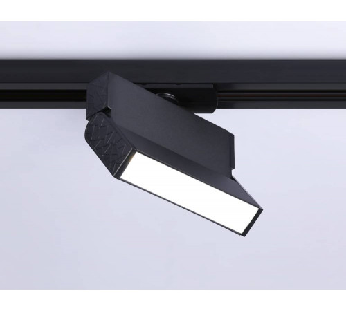 Трековый однофазный светильник Ambrella Light Track System GL6803 Трековый однофазный светильник Ambrella Light Track System GL6803
