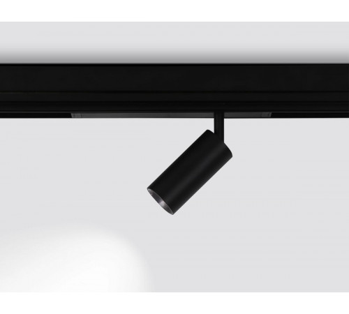 Трековый магнитный светильник Ambrella Light Magnetic 220V GL1212 Трековый магнитный светильник Ambrella Light Magnetic 220V GL1212