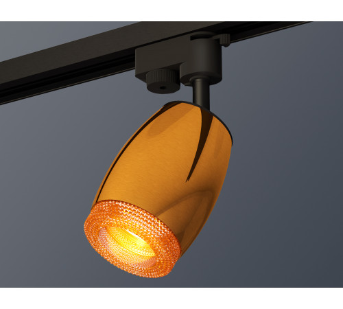 Трековый однофазный светильник Ambrella Light Track System XT1125006 (A2521, C1125, N7195) Трековый однофазный светильник Ambrella Light Track System XT1125006 (A2521, C1125, N7195)