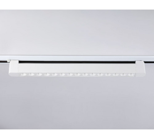 Трековый однофазный светильник Ambrella Light Track system GL6712