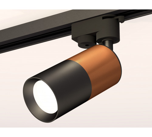 Трековый однофазный светильник Ambrella Light Track System XT6302050 (A2521, C6304, A2010, C6302, N6102) Трековый однофазный светильник Ambrella Light Track System XT6302050 (A2521, C6304, A2010, C6302, N6102)