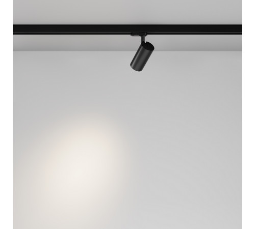 Трековый трехфазный светильник Maytoni Technical Three phase track system Trinity Focus Led TR197-3-12WCCT-M-B Трековый трехфазный светильник Maytoni Technical Three phase track system Trinity Focus Led TR197-3-12WCCT-M-B