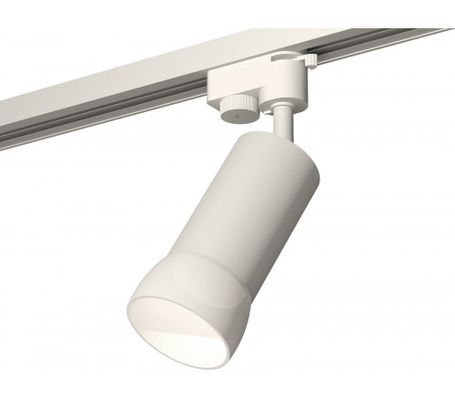 Трековый однофазный светильник Ambrella Light Track System XT6322190 (A2520, C6322, N6258) Трековый однофазный светильник Ambrella Light Track System XT6322190 (A2520, C6322, N6258)