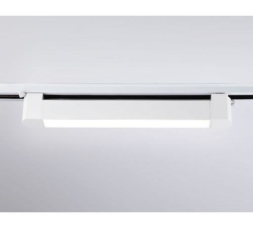 Трековый однофазный светильник Ambrella Light Track system GL6730 Трековый однофазный светильник Ambrella Light Track system GL6730