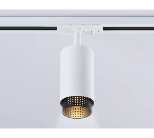 Трековый однофазный светильник Ambrella Light Track System GL5161 Трековый однофазный светильник Ambrella Light Track System GL5161