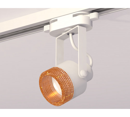 Трековый однофазный светильник Ambrella Light Track System XT6601064 (C6601, N6154) Трековый однофазный светильник Ambrella Light Track System XT6601064 (C6601, N6154)