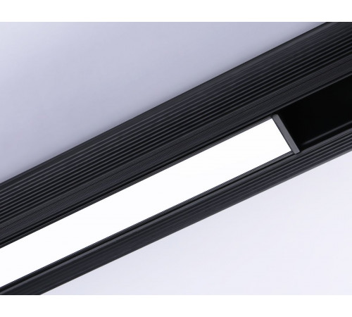 Трековый магнитный светильник Ambrella Light Magnetic Track System GL4013 Трековый магнитный светильник Ambrella Light Magnetic Track System GL4013