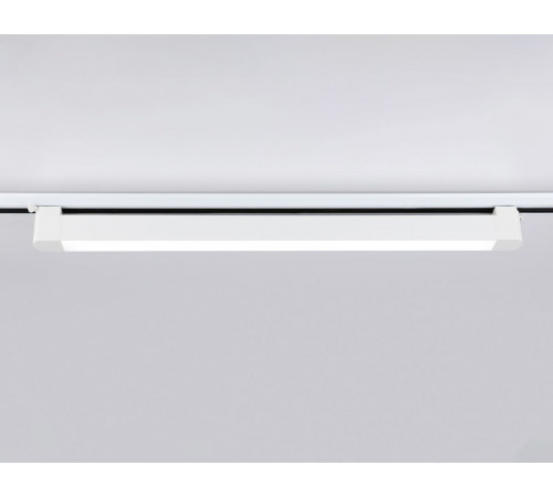 Трековый однофазный светильник Ambrella Light Track system GL6742 Трековый однофазный светильник Ambrella Light Track system GL6742