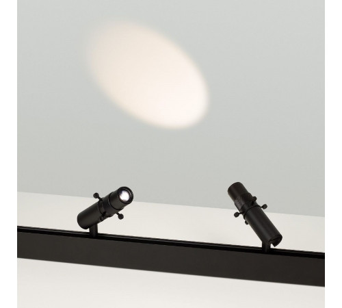 Трековый магнитный светильник Arlight MAG-ORIENT-SPOT-CROP-ZOOM-TC-R35-6W Warm3000 (BK, 19-29 deg, 48V) 045067 Трековый магнитный светильник Arlight MAG-ORIENT-SPOT-CROP-ZOOM-TC-R35-6W Warm3000 (BK, 19-29 deg, 48V) 045067