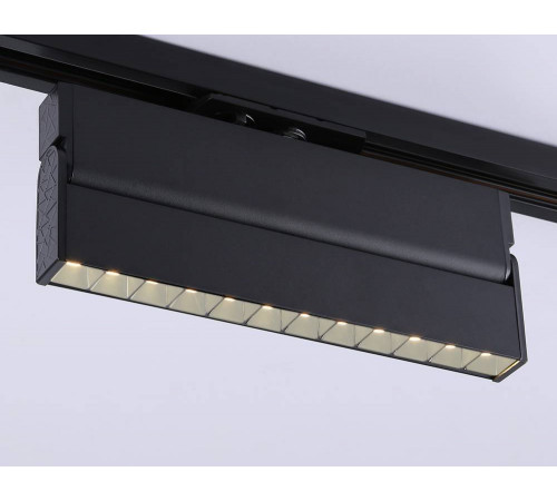 Трековый однофазный светильник Ambrella Light Track System GL6817 Трековый однофазный светильник Ambrella Light Track System GL6817