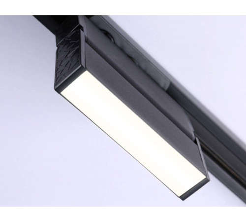 Трековый однофазный светильник Ambrella Light Track System GL6803 Трековый однофазный светильник Ambrella Light Track System GL6803