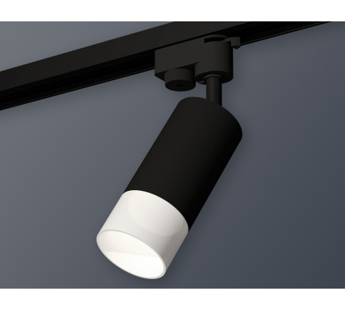 Трековый однофазный светильник Ambrella Light Track System XT6323170 (A2521, C6323, N6252) Трековый однофазный светильник Ambrella Light Track System XT6323170 (A2521, C6323, N6252)