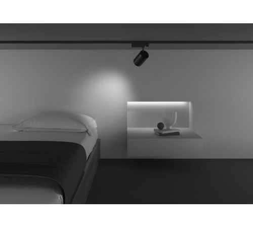 Трековый светильник Maytoni Technical Vuoro TR029-3-26W3K-M-B Трековый светильник Maytoni Technical Vuoro TR029-3-26W3K-M-B