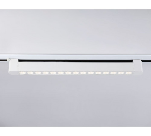 Трековый однофазный светильник Ambrella Light Track system GL6712