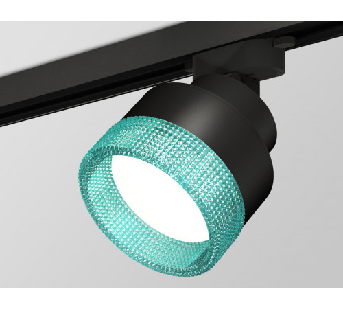 Трековый светильник Ambrella Light Track System XT8102043 (A2526, A2106, C8102, N8488) Трековый светильник Ambrella Light Track System XT8102043 (A2526, A2106, C8102, N8488)