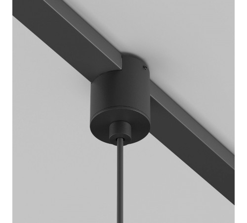 Трековый подвесной магнитный светильник Maytoni Basis TR170-1-26W3K-B