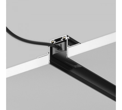 Шинопровод встраиваемый Maytoni Busbar trunkings Radity TRA084MP-12B Шинопровод встраиваемый Maytoni Busbar trunkings Radity TRA084MP-12B