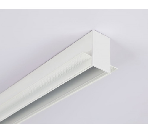 Шинопровод встраиваемый Ambrella Light Magnetic 220V GL1009 Шинопровод встраиваемый Ambrella Light Magnetic 220V GL1009