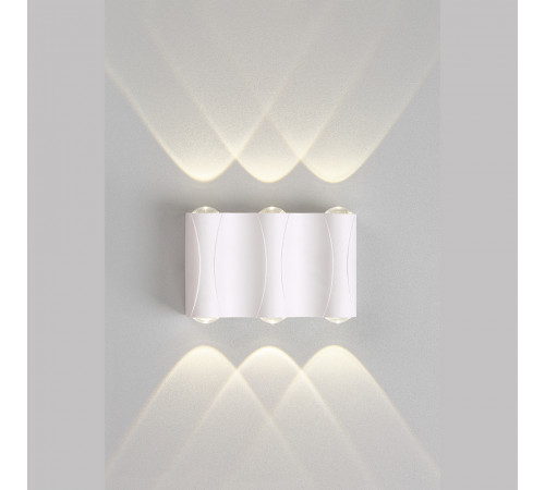Уличный настенный светильник Crystal Lux CLT 022W3 WH 4000K Уличный настенный светильник Crystal Lux CLT 022W3 WH 4000K